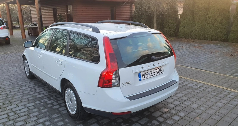 Volvo V50 cena 19900 przebieg: 195000, rok produkcji 2011 z Siedlce małe 137